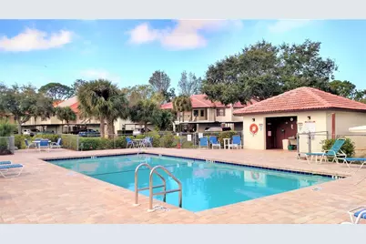 307 Pine Hollow Circle #307, Englewood, FL 34223 - Photo 2