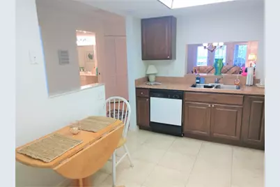 307 Pine Hollow Circle #307, Englewood, FL 34223 - Photo 8