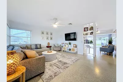 212 S Myrtle Avenue, Nokomis, FL 34275 - Photo 6