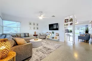 212 S Myrtle Ave, Nokomis, FL 34275 - Photo 6