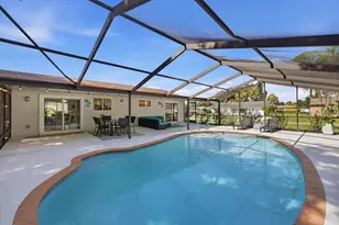 4562 Baroda Ave, North Port, FL 34287 - Photo 2