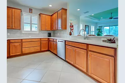 2447 Terracina Drive, Venice, FL 34292 - Photo 16