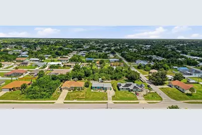 10182 Gulfstream Boulevard, Englewood, FL 34224 - Photo 30