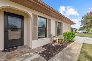 773 Vivienda S Ct, Venice, FL 34293 - Photo 12