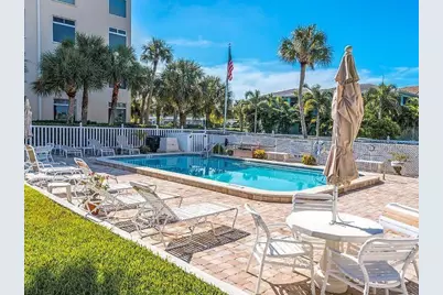 716 Granada Avenue #302, Venice, FL 34285 - Photo 2