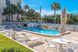 716 Granada Ave, Venice, FL 34285 - Photo 2