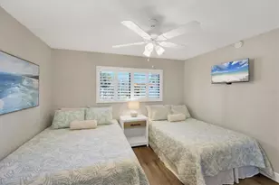 210 Santa Maria St, Venice, FL 34285 - Photo 26