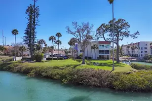 210 Santa Maria St, Venice, FL 34285 - Photo 34