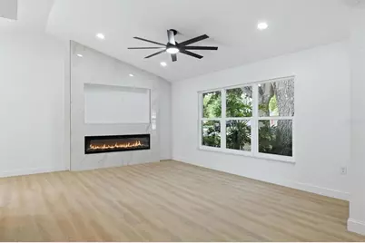 6909 9th Court E, Sarasota, FL 34243 - Photo 6