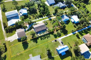 916 Bayshore Dr, Englewood, FL 34223 - Photo 94