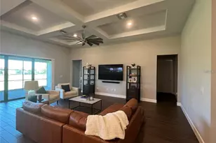 817 Seascape Pl, Sarasota, FL 34240 - Photo 10