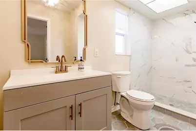 3716 Mundy Ridge Drive, Sarasota, FL 34233 - Photo 14