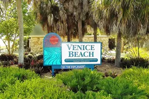 259 Fenwick Dr, Venice, FL 34285 - Photo 26