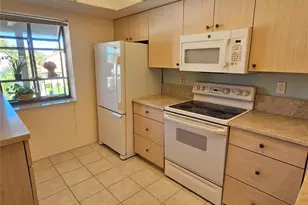 756 Avenida Estancia, Venice, FL 34292 - Photo 28