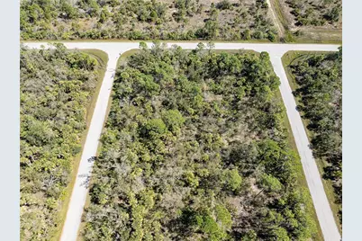 14250 Hydrangea Avenue, Port Charlotte, FL 33953 - Photo 6