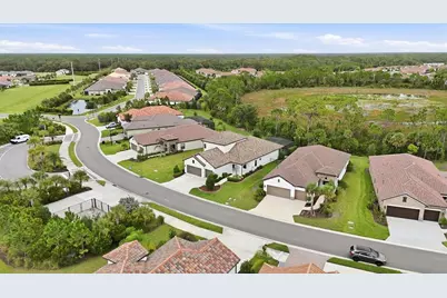 425 Ariano Avenue, North Venice, FL 34275 - Photo 32