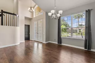 324 Langholm Dr, Venice, FL 34293 - Photo 8
