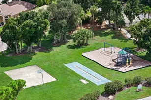 324 Langholm Dr, Venice, FL 34293 - Photo 42