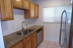 649 S Tamiami Trail S, Venice, FL 34285 - Photo 6