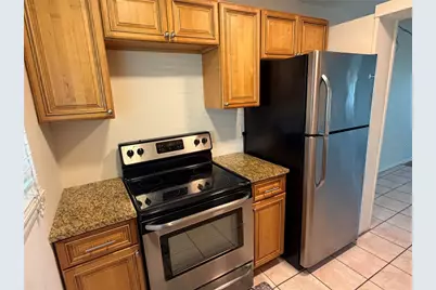 649 S Tamiami Trail S #304, Venice, FL 34285 - Photo 8