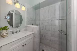 228 Vestavia Dr, Venice, FL 34292 - Photo 26