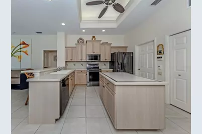 321 Wild Pine Way, Venice, FL 34292 - Photo 10