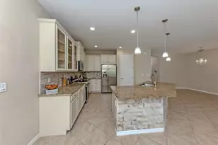 11670 Parrotfish St, Venice, FL 34292 - Photo 12