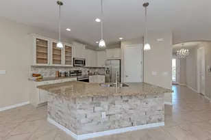 11670 Parrotfish St, Venice, FL 34292 - Photo 8