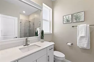 11390 Burgundy Dr, Venice, FL 34293 - Photo 40