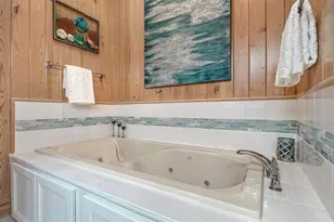 1115 Bayshore Dr, Englewood, FL 34223 - Photo 34