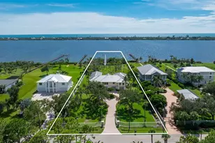 1115 Bayshore Dr, Englewood, FL 34223 - Photo 2