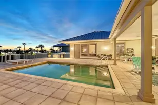 1115 Bayshore Dr, Englewood, FL 34223 - Photo 86