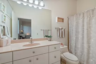 1115 Bayshore Dr, Englewood, FL 34223 - Photo 40