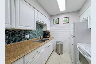 612 Guild Drive #18, Venice, FL 34285 - Photo 10