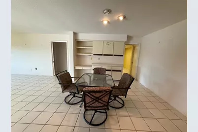 386 Pineview Drive, Venice, FL 34293 - Photo 20