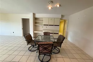 386 Pineview Dr, Venice, FL 34293 - Photo 20