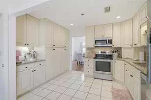 57 Sandstone Cir, Venice, FL 34293 - Photo 12