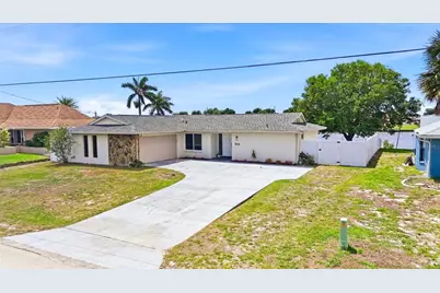 814 Ellicott Circle NW, Port Charlotte, FL 33952 - Photo 14