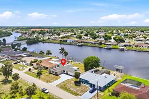 814 Ellicott Cir NW, Port Charlotte, FL 33952 - Photo 10