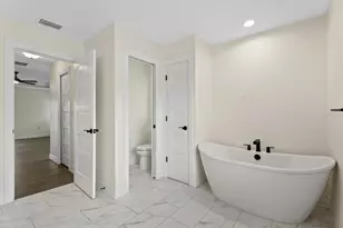 120 Crevalle Rd, Rotonda West, FL 33947 - Photo 20