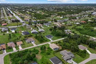 120 Crevalle Rd, Rotonda West, FL 33947 - Photo 34