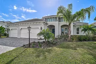 21345 Holmes Cir, Venice, FL 34293 - Photo 2