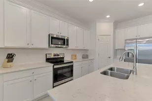 10212 Staggerbush Dr, Venice, FL 34293 - Photo 22