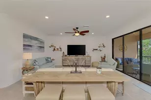 10212 Staggerbush Dr, Venice, FL 34293 - Photo 14