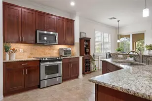 137 Bella Vista Terrace, Nokomis, FL 34275 - Photo 16