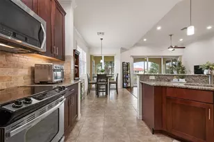 137 Bella Vista Terrace, Nokomis, FL 34275 - Photo 18