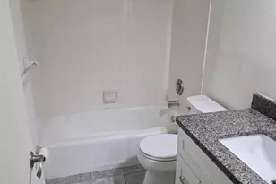 7219 Cloister Dr, Sarasota, FL 34231 - Photo 14