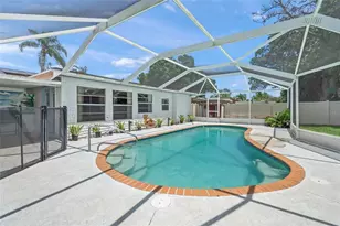 4018 Dyer Ln, Sarasota, FL 34232 - Photo 4