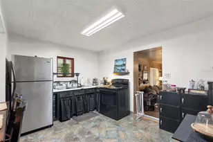 8709 El Portal Dr, Tampa, FL 33604 - Photo 16