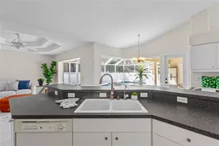 381 Foxglove Rd, Venice, FL 34293 - Photo 14